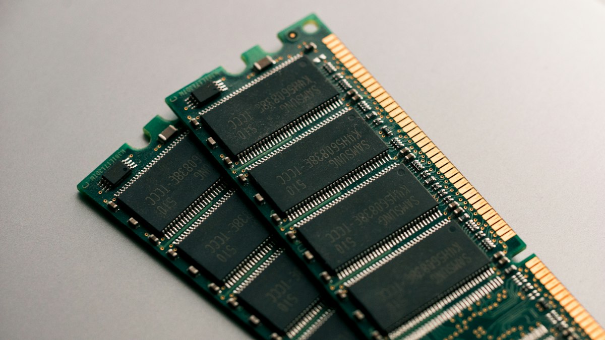 Astuce Dépannage : Activer le profil XMP / EXPO dans le BIOS pour utiliser la RAM à sa vitesse maximale